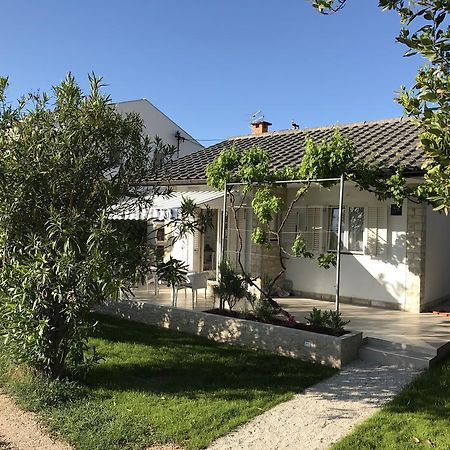 Apartment Puntica Petrcane Εξωτερικό φωτογραφία
